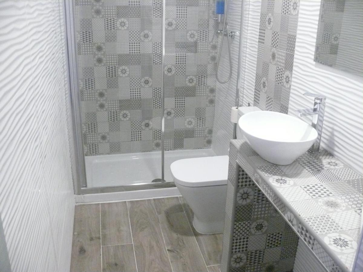 Hostal Letto Dal Mare Valensiya Dış mekan fotoğraf