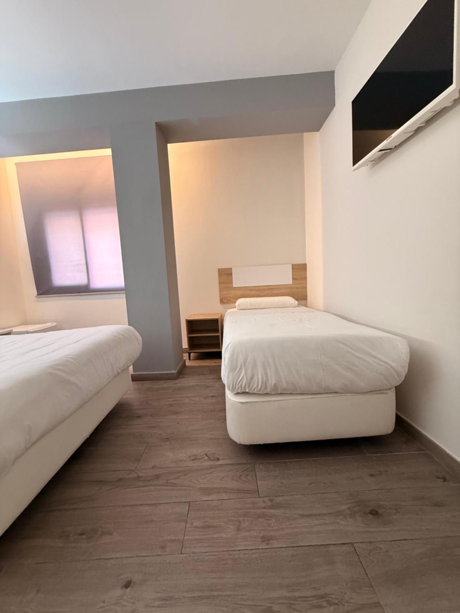 Hostal Letto Dal Mare Valensiya Dış mekan fotoğraf